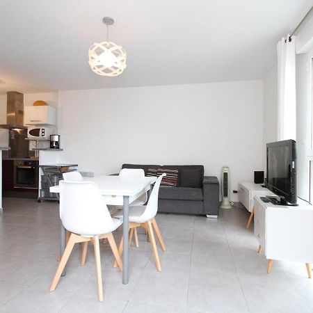 Appartement T2 Avec Terrasse, Proche Thermes, Garage Et Wifi - Balaruc-Les-Bains - Fr-1-553-182 Eksteriør billede